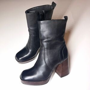 Steve Madden Women's Edson Fashion Leather Boot Heeled Black Size- 6 M